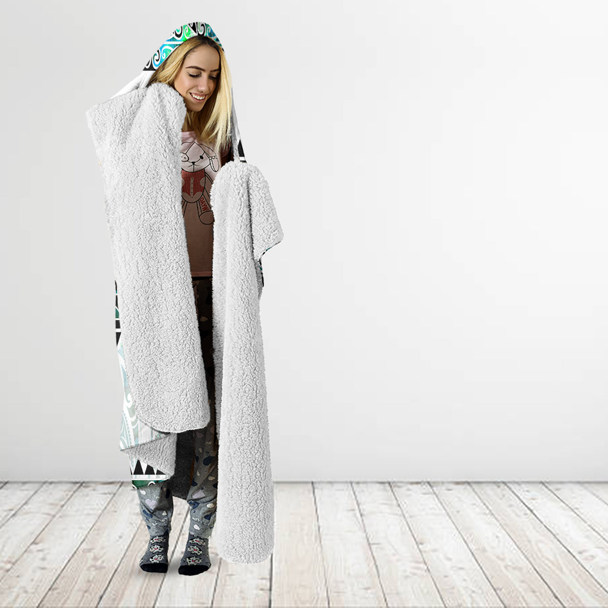 New Zealand Aotearoa Hooded Blanket With Paua Shell Kowhaiwhai Pattern LT05 - Polynesian Pride