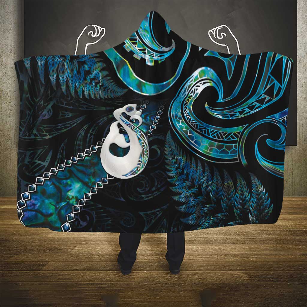 New Zealand Aotearoa Hooded Blanket Maori Manaia Paua Shell Glitter Turquoise