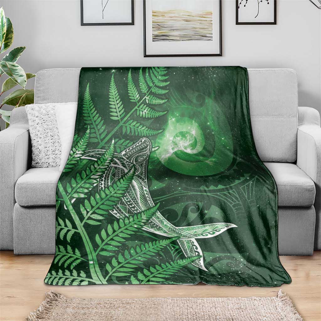 New Zealand Matariki Blanket Maori Koru With Humpback Whale Green LT05 - Polynesian Pride