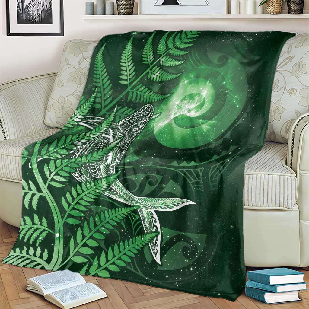 New Zealand Matariki Blanket Maori Koru With Humpback Whale Green LT05 - Polynesian Pride