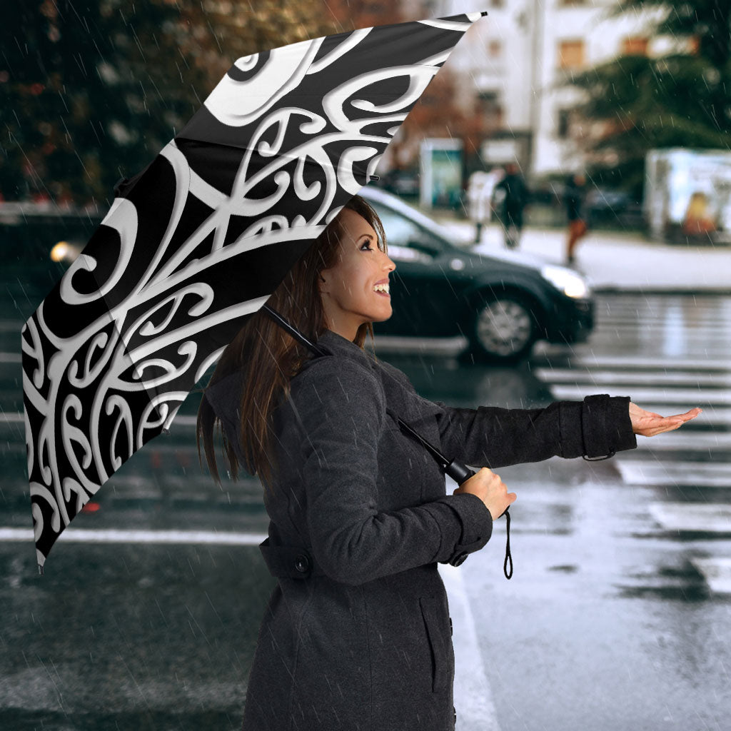 Personalised New Zealand Nurse Umbrella Maori Koru Black Version LT05 - Polynesian Pride