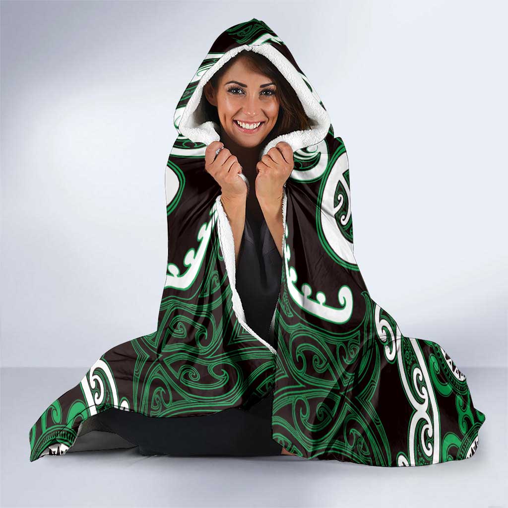 Aotearoa Ngai Tahu Hooded Blanket Maori Tribal Pattern LT05 - Polynesian Pride
