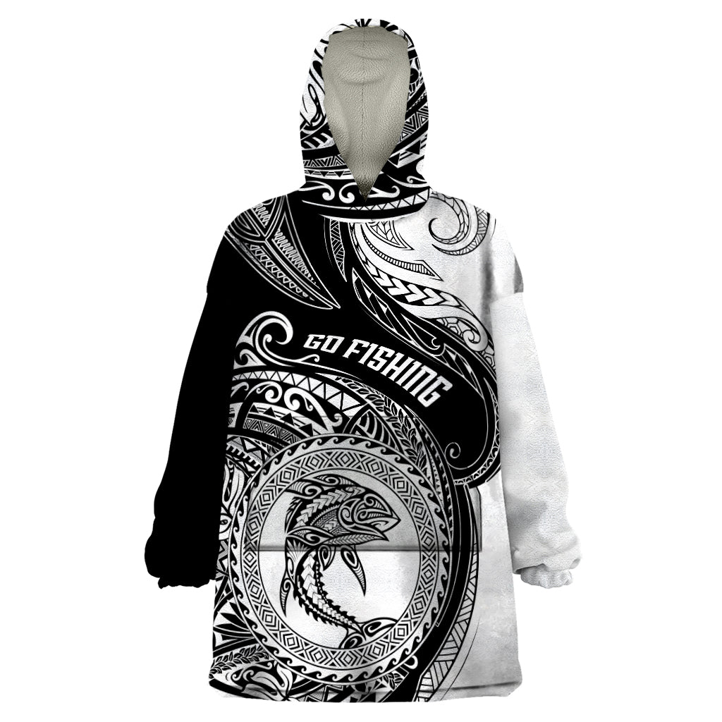 Go Fishing Wearable Blanket Hoodie Polynesian Pattern LT05 One Size Black - Polynesian Pride