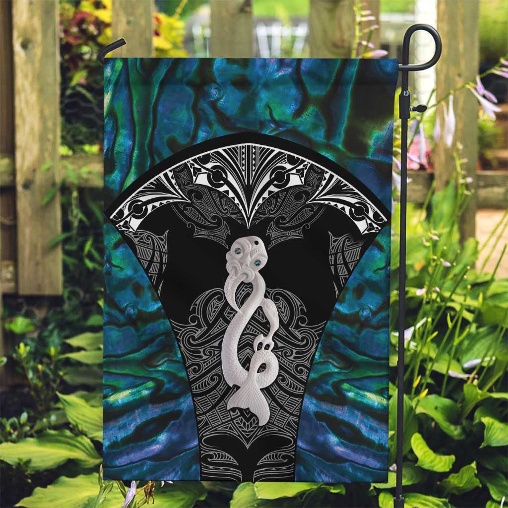 New Zealand Aotearoa Garden Flag Maori Taniwha Paua Shell