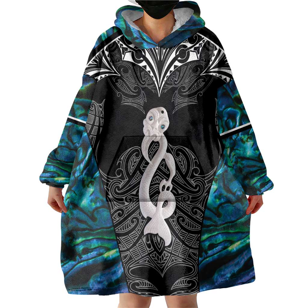 New Zealand Aotearoa Wearable Blanket Hoodie Maori Taniwha Paua Shell