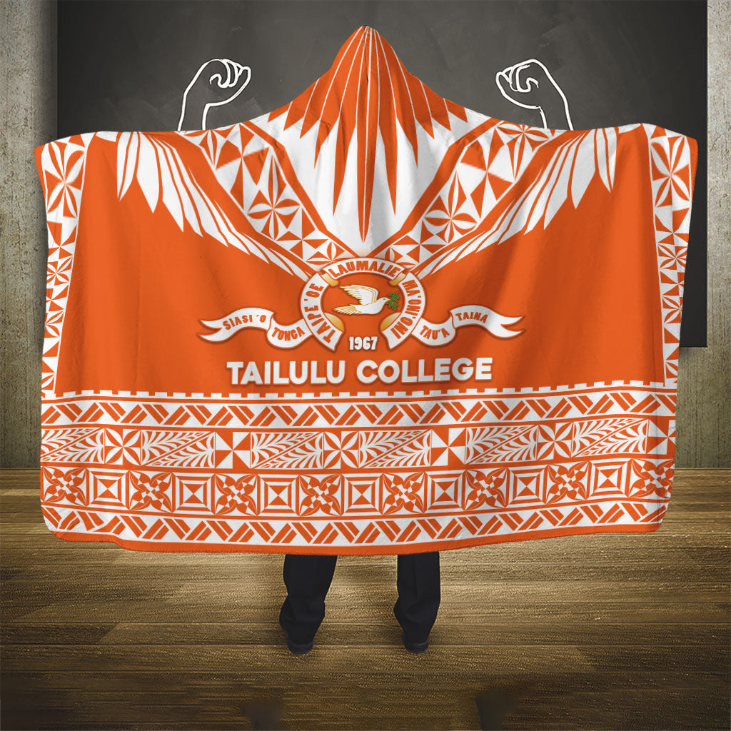 Tonga Tailulu College Hooded Blanket Tongan Kupesi Pattern