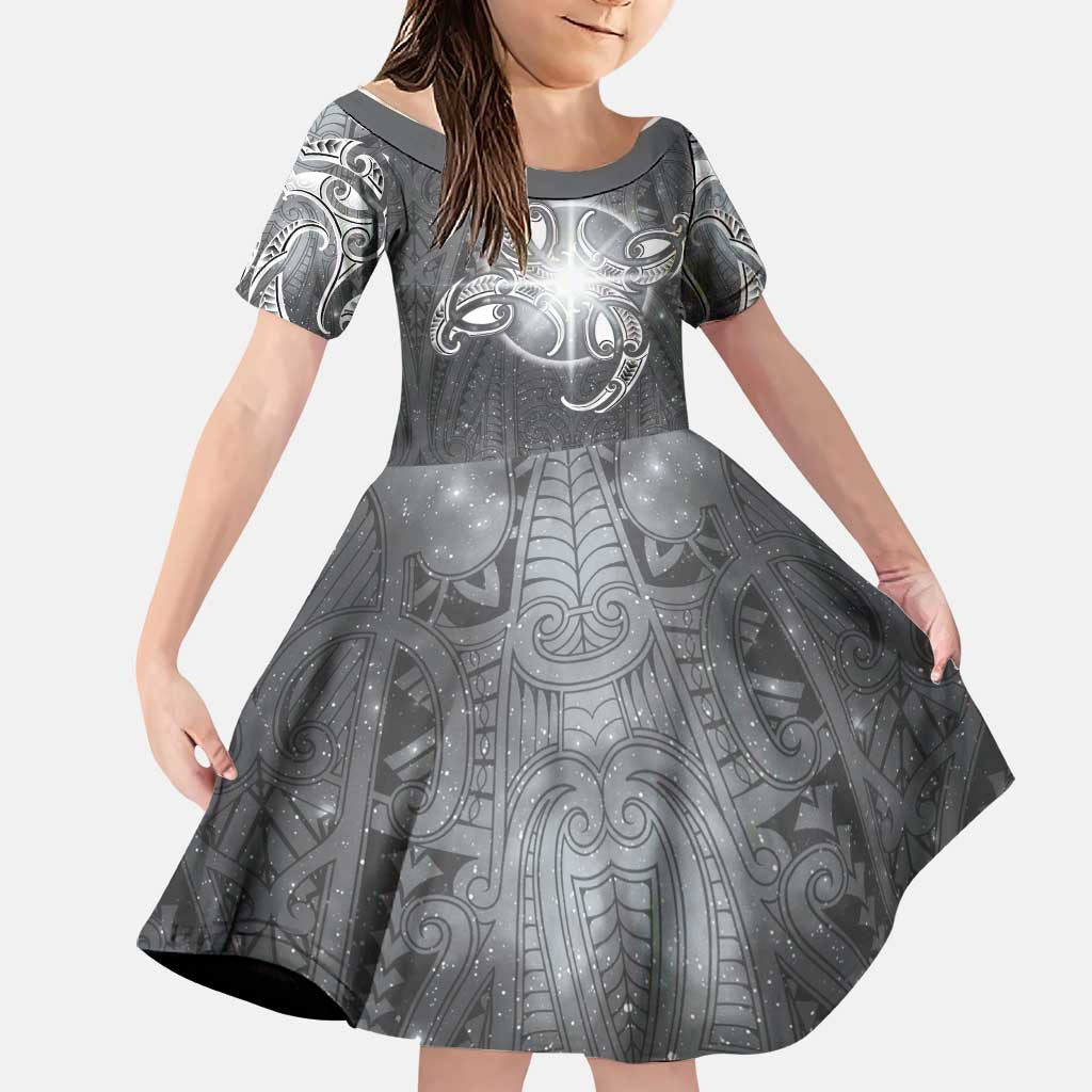 New Zealand Matariki Ururangi Family Matching Tank Maxi Dress and Hawaiian Shirt Maori Moko Grey Galaxy LT05 Daughter's Dress Grey - Polynesian Pride