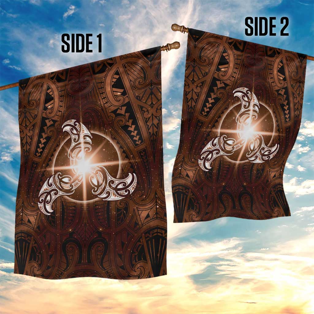 New Zealand Matariki Tupuanuku Garden Flag Maori Moko Brown Galaxy
