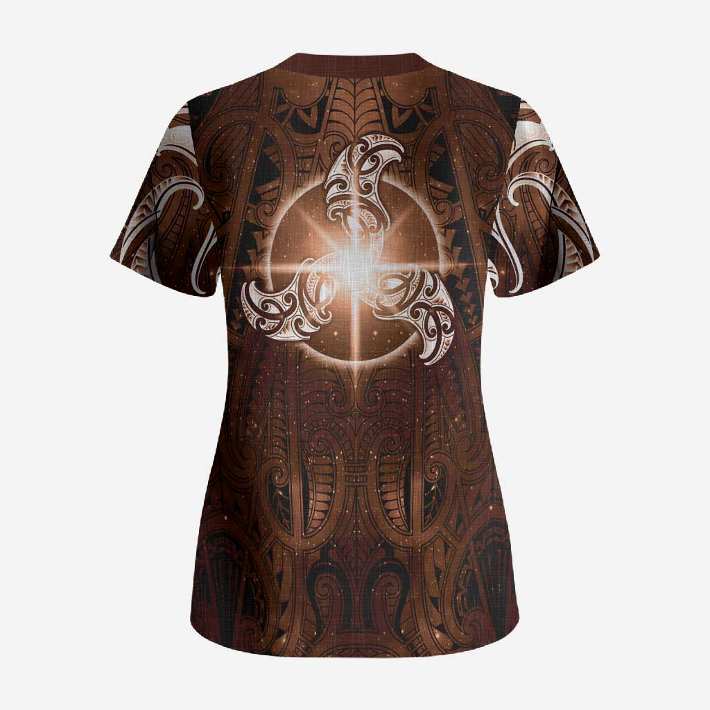 New Zealand Matariki Tupuanuku Scrub Top Maori Moko Brown Galaxy LT05 - Polynesian Pride