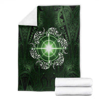 New Zealand Matariki Tupuarangi Blanket Maori Moko Green Galaxy