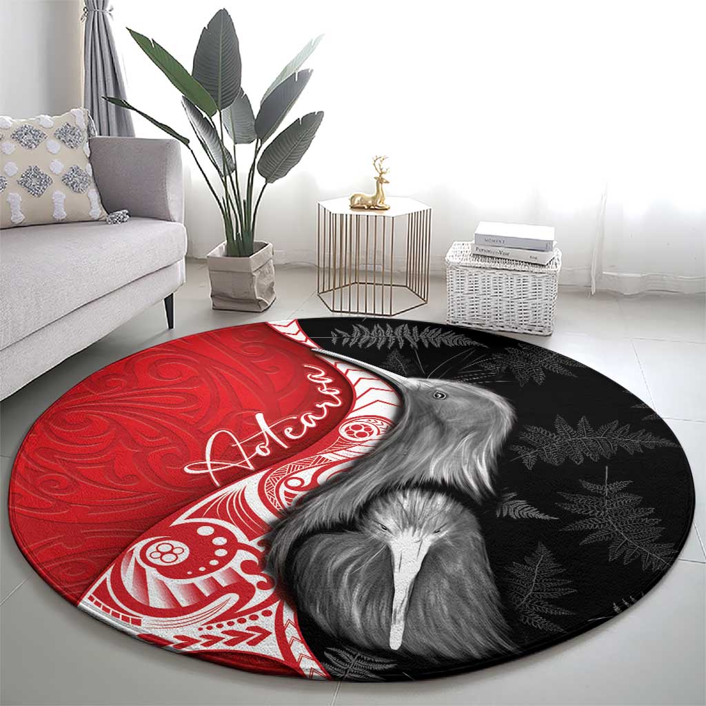 New Zealand Aotearoa Round Carpet Kiwi Fern Maori Pattern Red Version