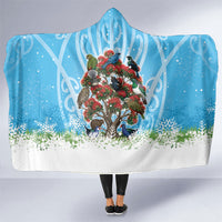 New Zealand Birds Christmas Hooded Blanket Pohutukawa Xmas Tree