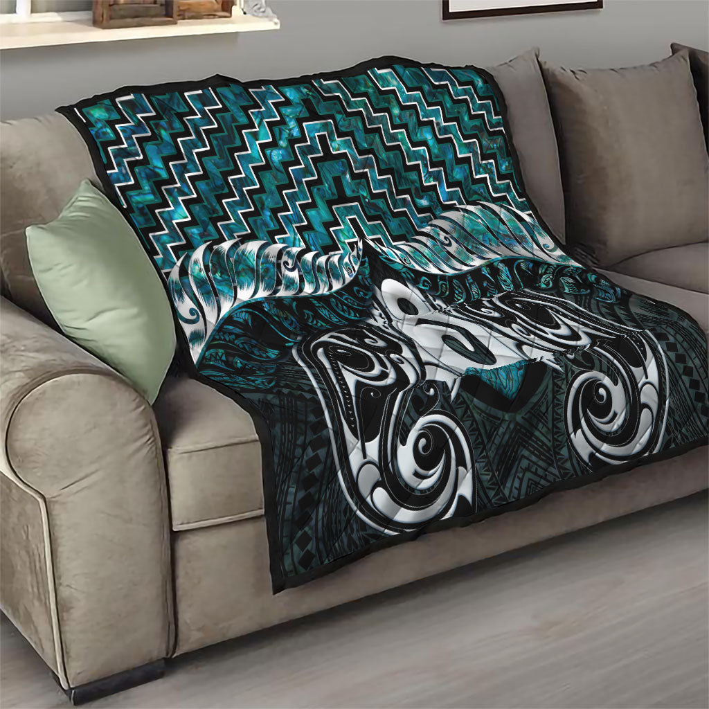 New Zealand Maori Quilt Poutama Pikorua - Single Twist Paua Shell