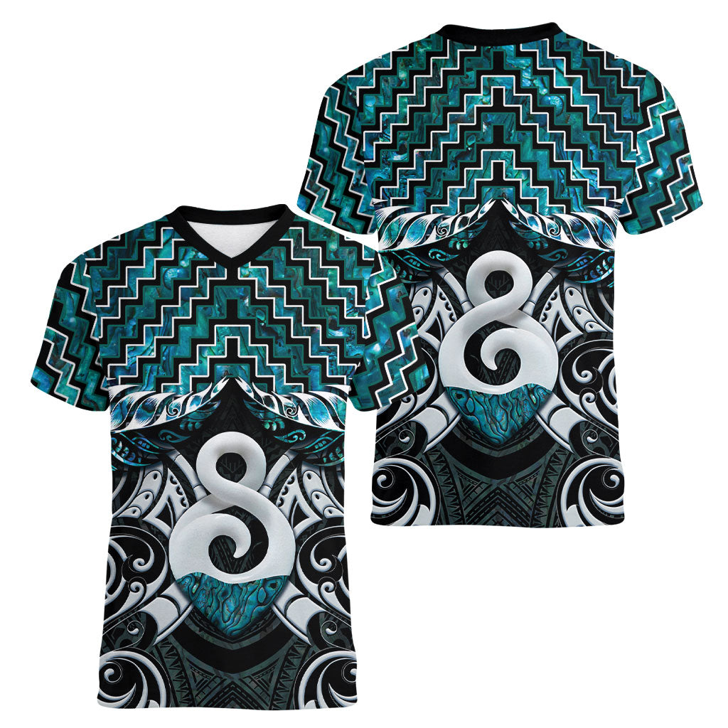 New Zealand Maori Women V-Neck T-Shirt Poutama Pikorua - Single Twist Paua Shell