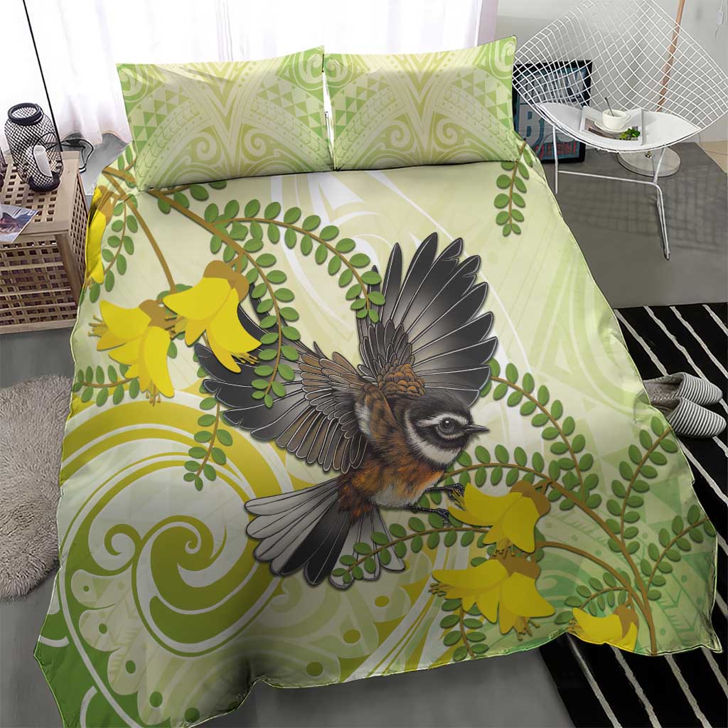 New Zealand Piwakawaka Fantail Bird Bedding Set With Kowhai Flowers