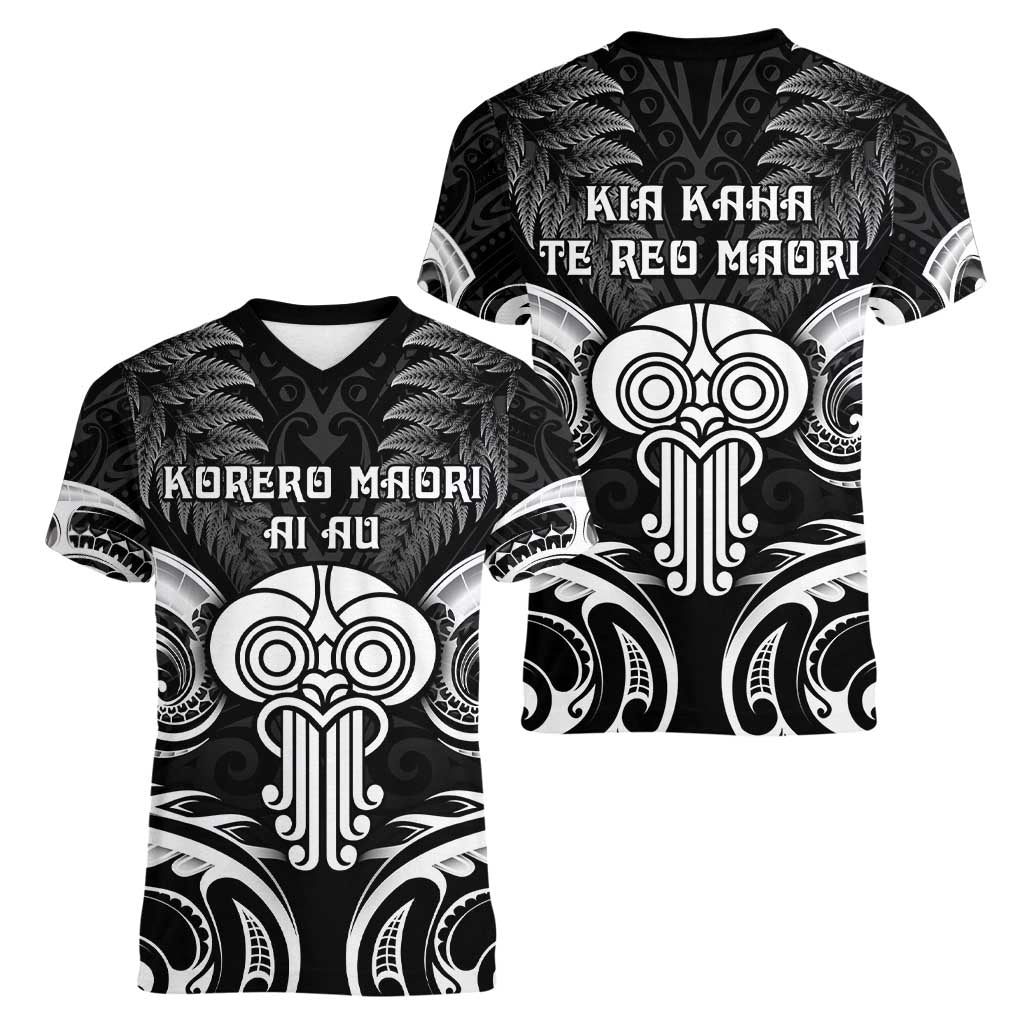 New Zealand Te Reo Maori Women V-Neck T-Shirt Korero Maori Ai Au