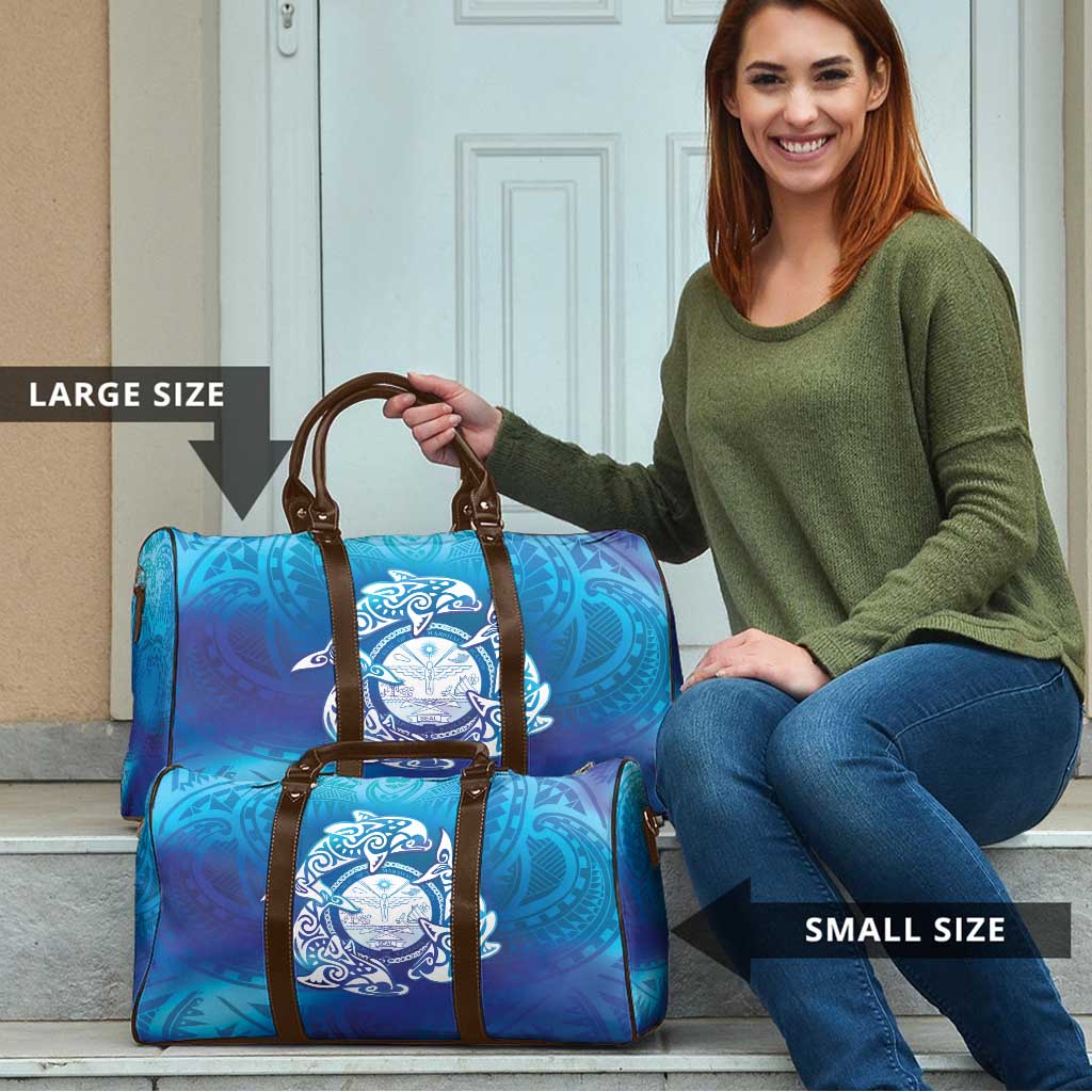 Marshall Islands Manit Day Travel Bag Tribal Dolphin With Marshall Seal - Polynesian Pride