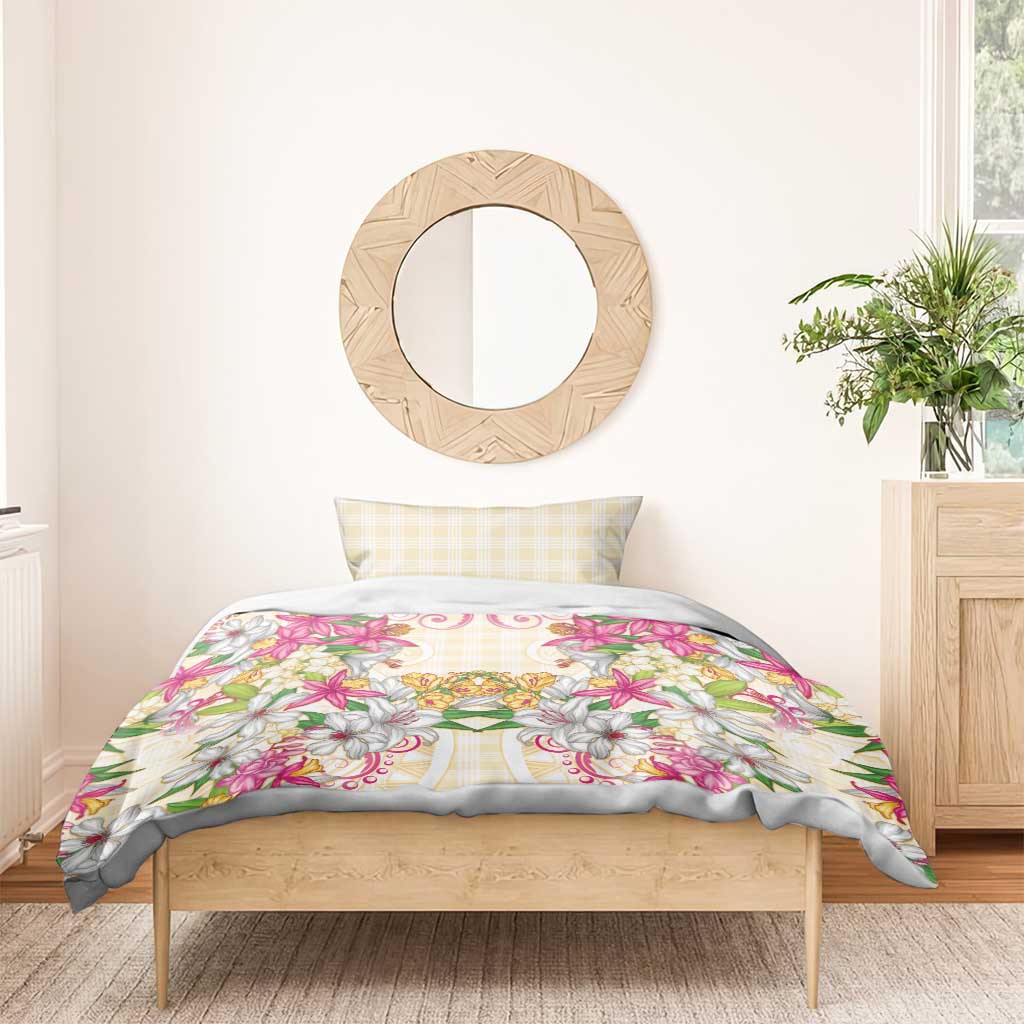 Hawaii Palaka Bedding Set Yellow Tribal Pattern With Tropical Flowers - Polynesian Pride