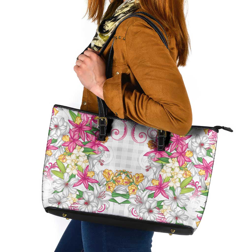 Hawaii Palaka Leather Tote Bag White Tribal Pattern With Tropical Flowers - Polynesian Pride