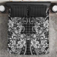 Hawaii Palaka Bedding Set Black Tribal Pattern With Tropical Flowers - Polynesian Pride