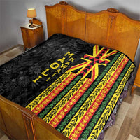 Hawaii Maoli Spirit Quilt Kakau Pattern With Flower Lei - Polynesian Pride