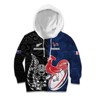 France And New Zealand Rugby Custom Kid Hoodie Les Bleus Rooster With Maori Tiki - Polynesian Pride