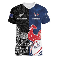 France And New Zealand Rugby Custom Women V-Neck T-Shirt Les Bleus Rooster With Maori Tiki - Polynesian Pride