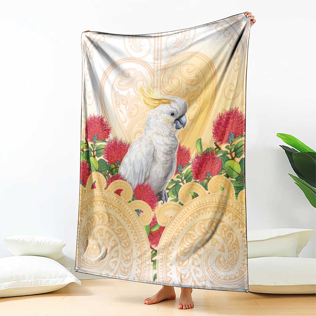 New Zealand Aotearoa Cockatoo Blanket Maori Pattern With Pohutukawa Flowers LT05 - Polynesian Pride