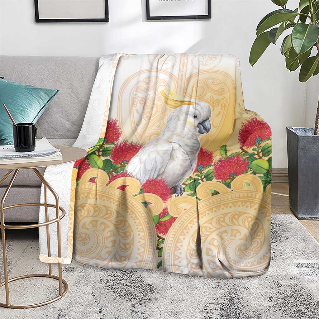 New Zealand Aotearoa Cockatoo Blanket Maori Pattern With Pohutukawa Flowers LT05 - Polynesian Pride