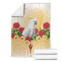 New Zealand Aotearoa Cockatoo Blanket Maori Pattern With Pohutukawa Flowers LT05 - Polynesian Pride