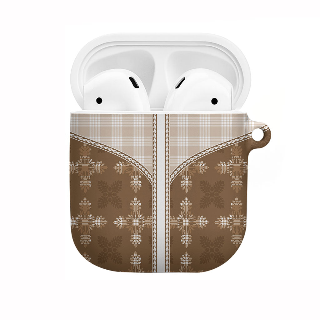 Beige Hawaii Paniolo Quilt Motif AirPods Case