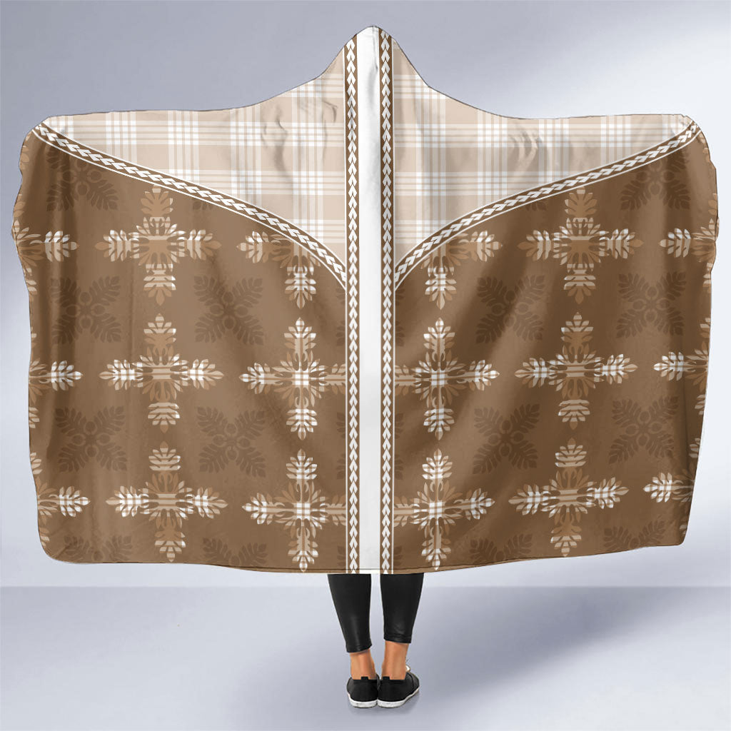 Beige Hawaii Paniolo Quilt Motif Hooded Blanket