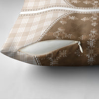 Beige Hawaii Paniolo Quilt Motif Pillow Cover