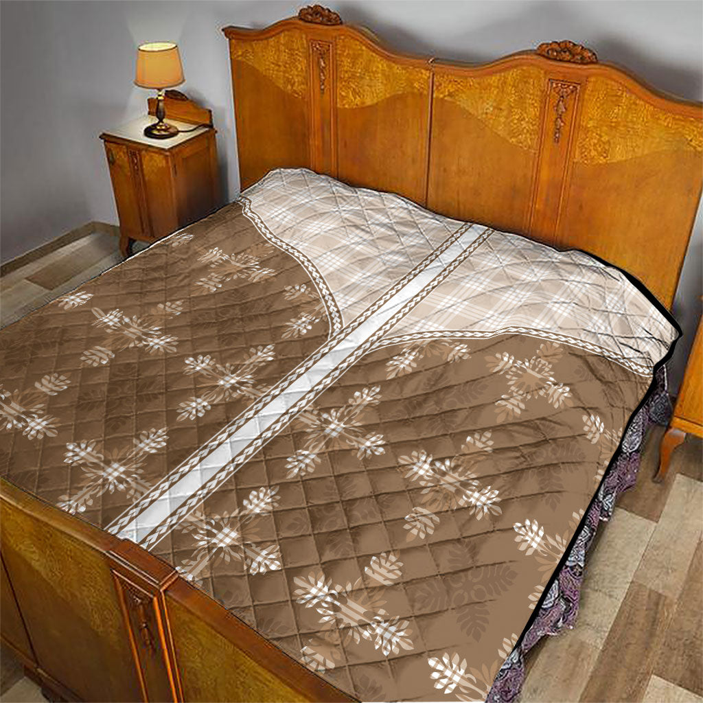 Beige Hawaii Paniolo Quilt Motif Quilt