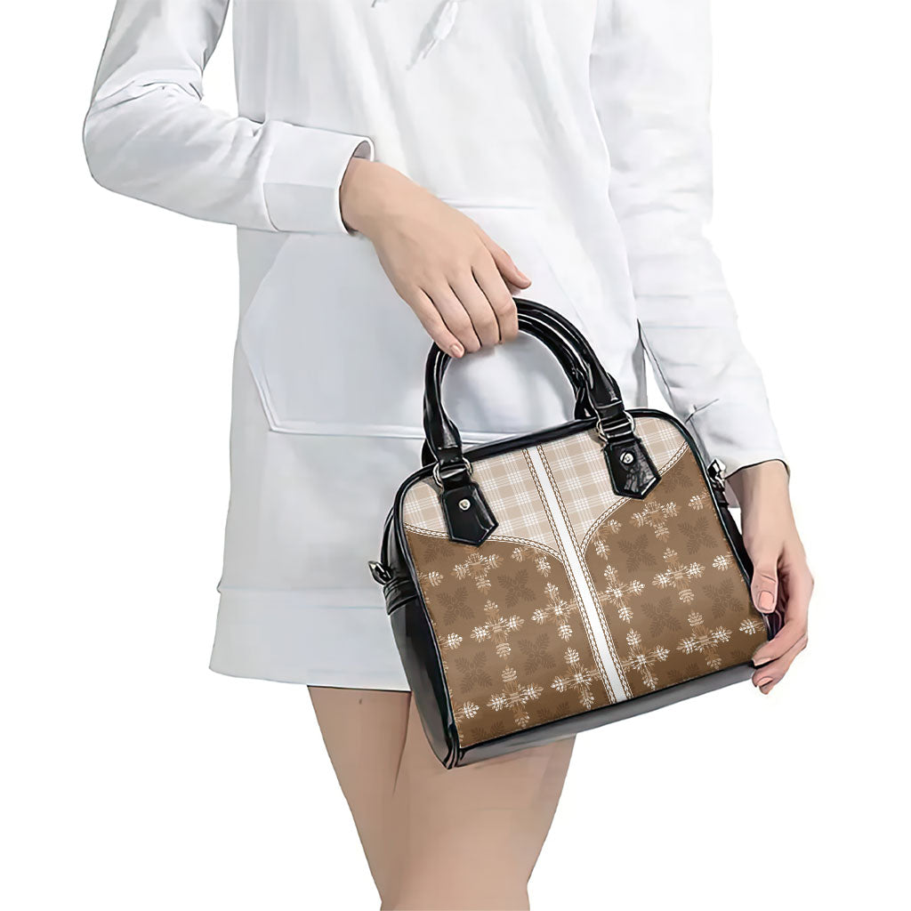 Beige Hawaii Paniolo Quilt Motif Shoulder Handbag