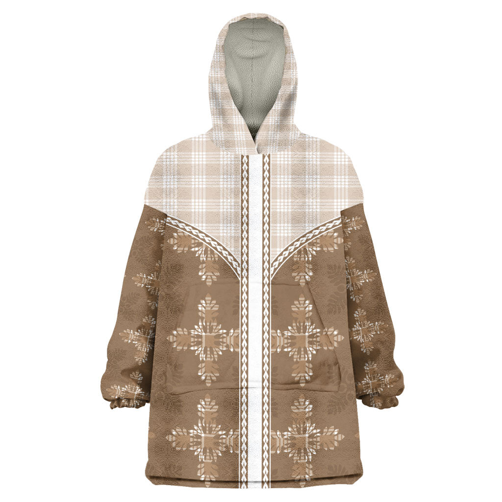 Beige Hawaii Paniolo Quilt Motif Wearable Blanket Hoodie