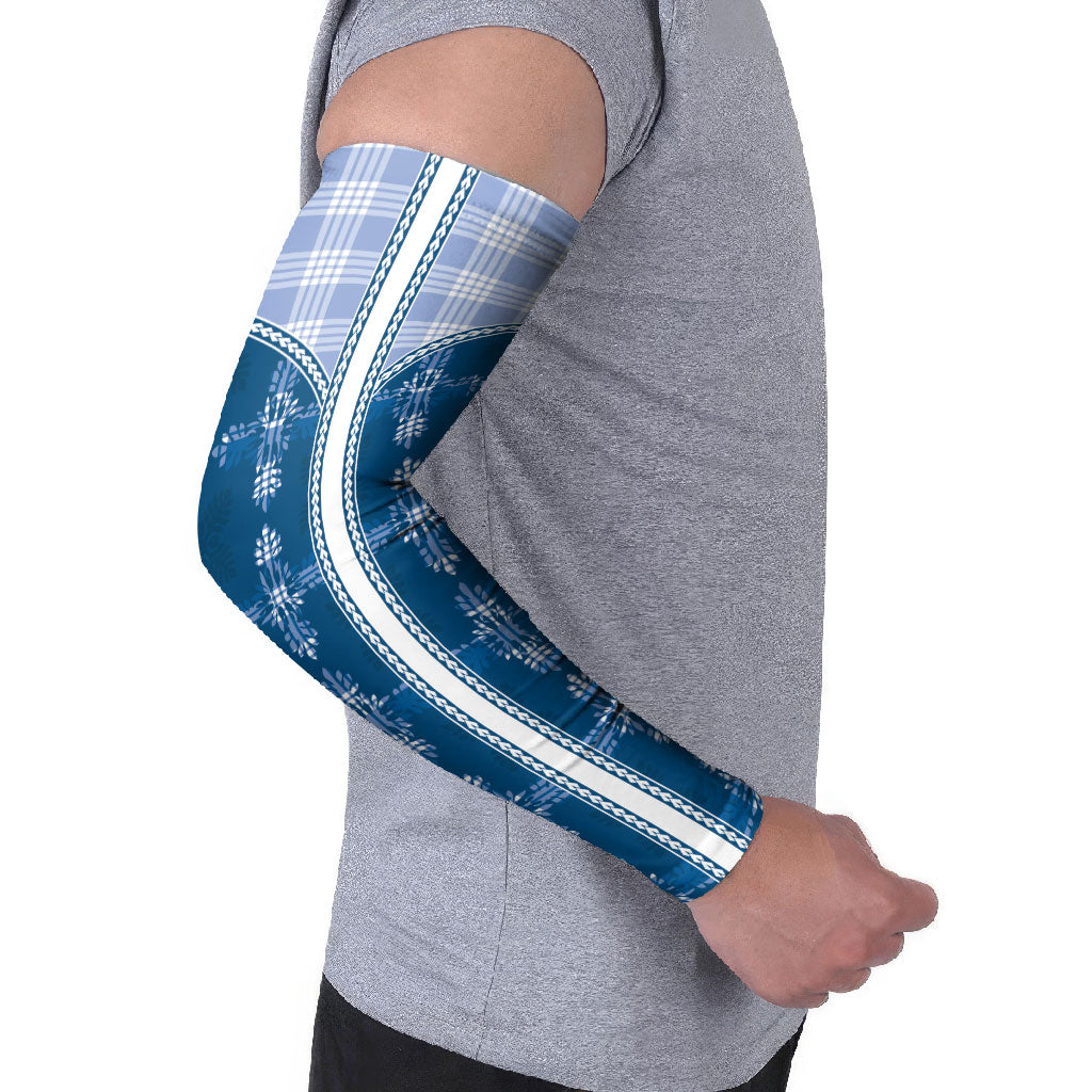 Blue Hawaii Paniolo Quilt Motif Arm Sleeves