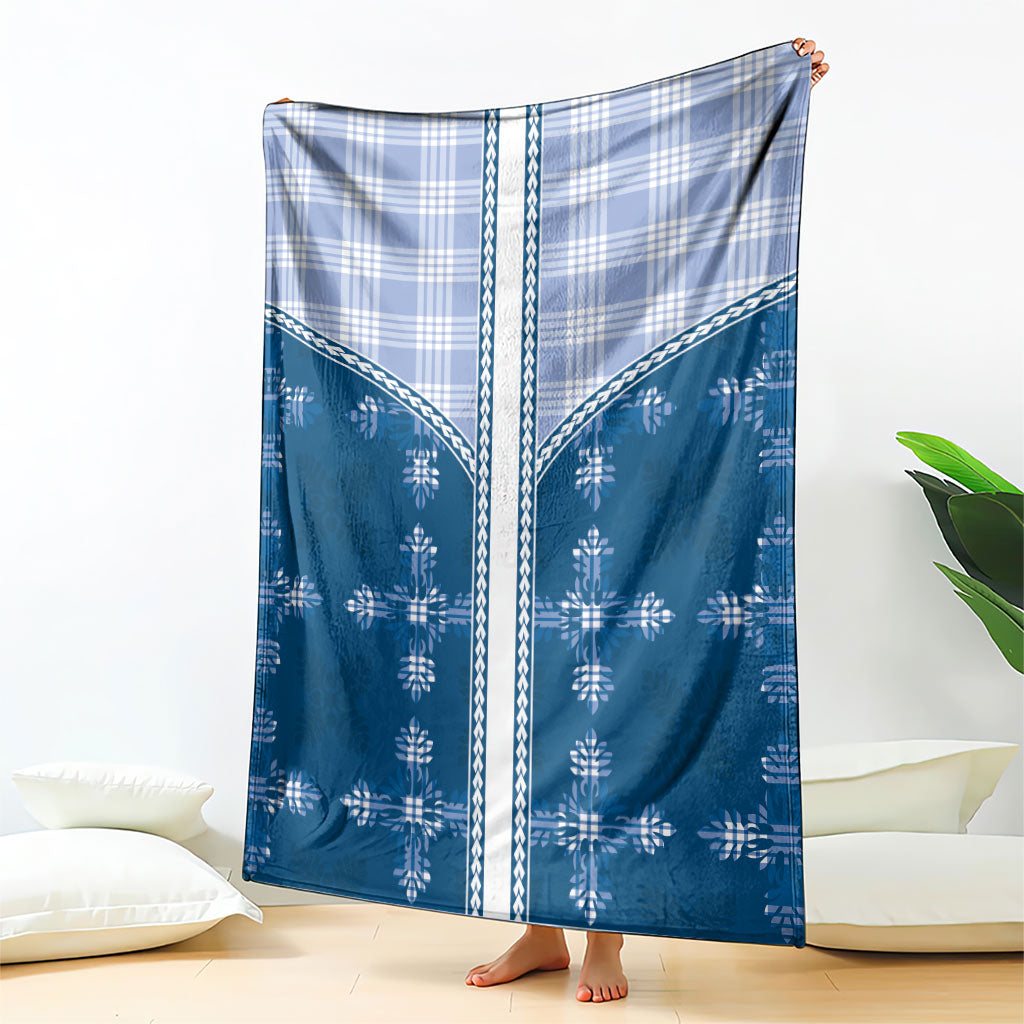 Blue Hawaii Paniolo Quilt Motif Blanket