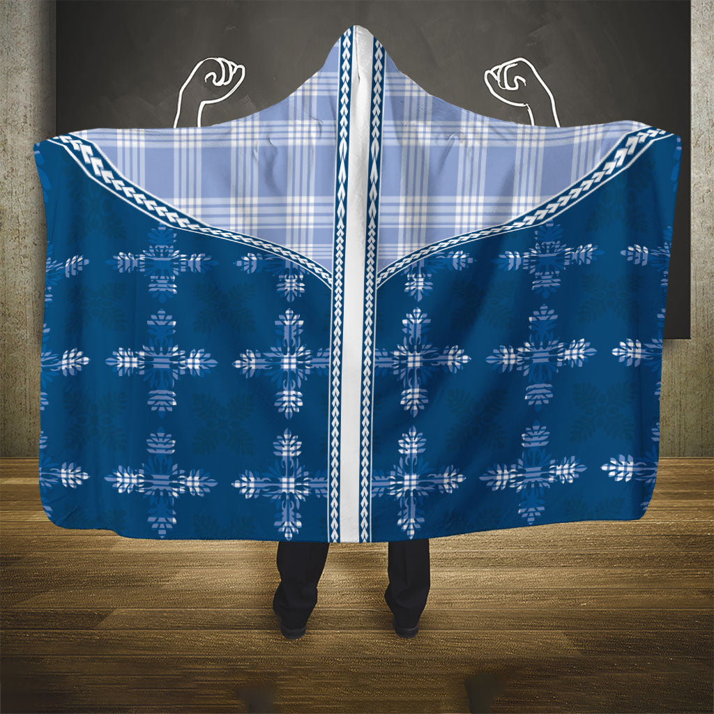 Blue Hawaii Paniolo Quilt Motif Hooded Blanket