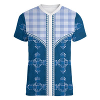 Blue Hawaii Paniolo Quilt Motif Women V-Neck T-Shirt