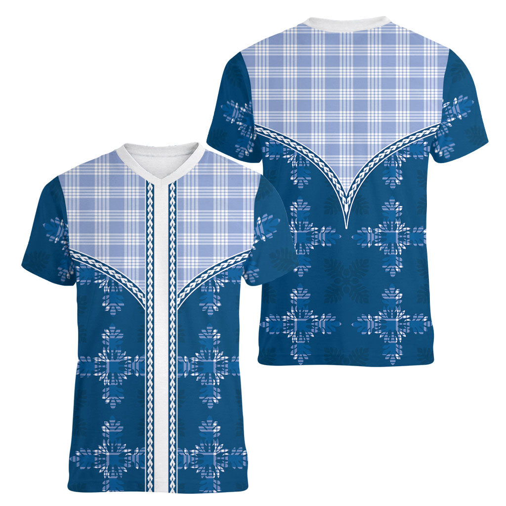 Blue Hawaii Paniolo Quilt Motif Women V-Neck T-Shirt