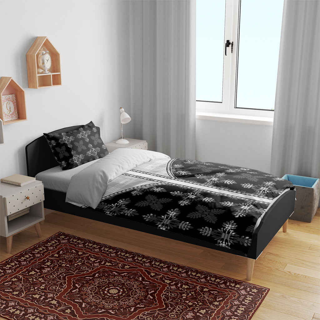 Black Hawaii Paniolo Quilt Motif Bedding Set