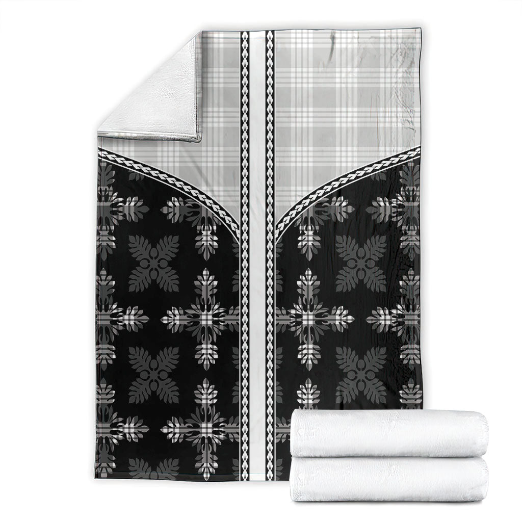 Black Hawaii Paniolo Quilt Motif Blanket