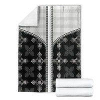Black Hawaii Paniolo Quilt Motif Blanket