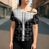 Black Hawaii Paniolo Quilt Motif Cross Shoulder Shirt