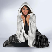 Black Hawaii Paniolo Quilt Motif Hooded Blanket