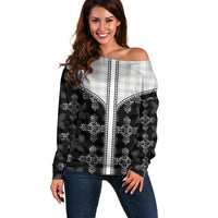 Black Hawaii Paniolo Quilt Motif Off Shoulder Sweater