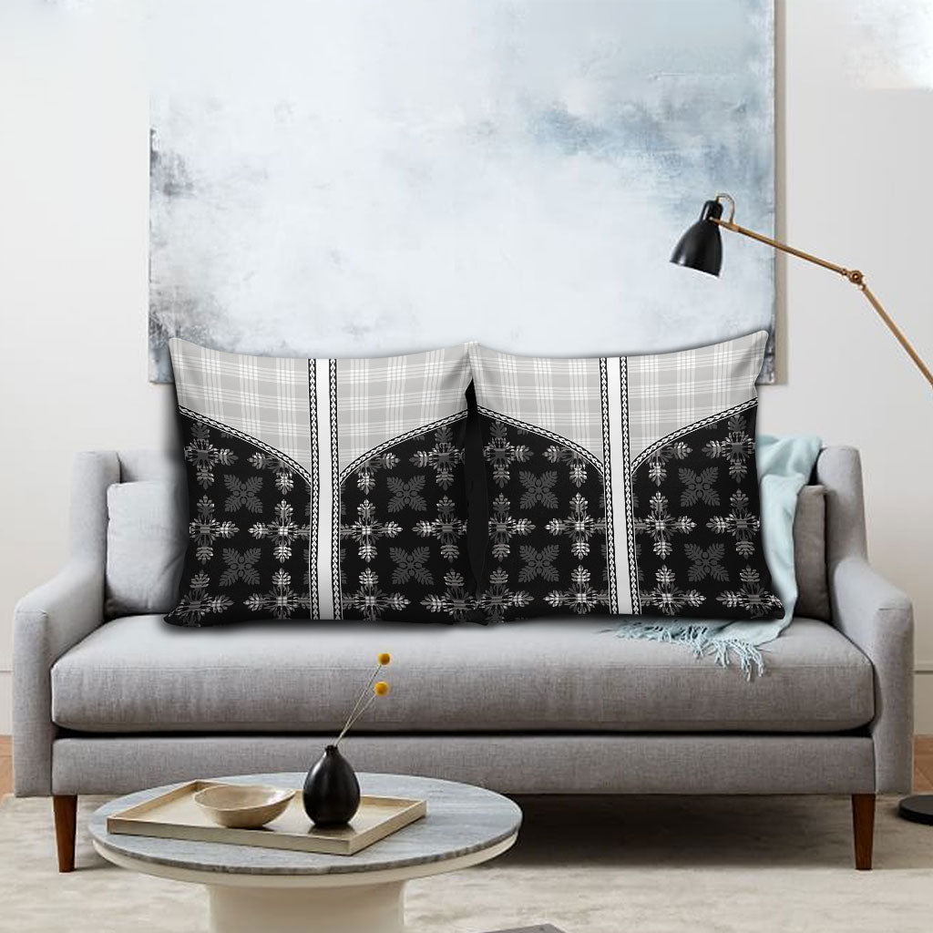 Black Hawaii Paniolo Quilt Motif Pillow Cover