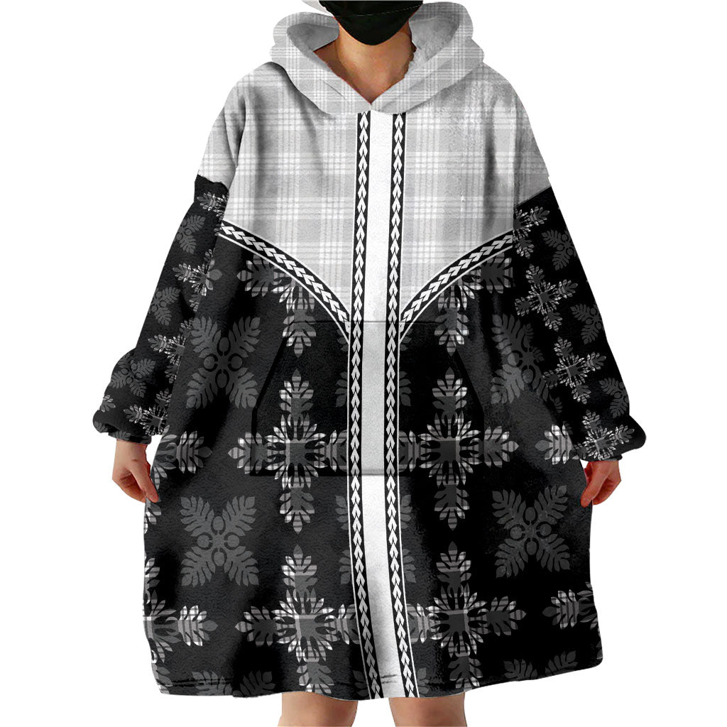 Black Hawaii Paniolo Quilt Motif Wearable Blanket Hoodie