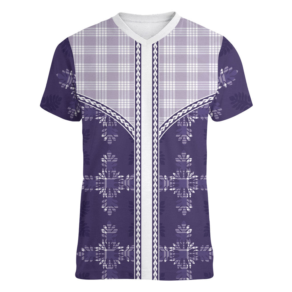 Purple Hawaii Paniolo Quilt Motif Women V-Neck T-Shirt